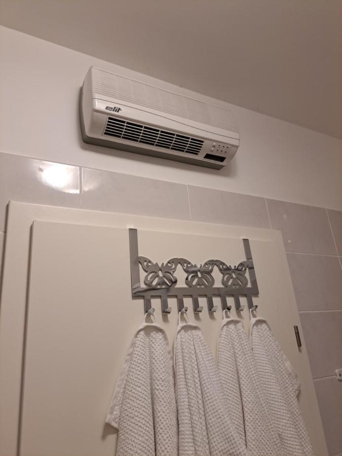 Mariposa, Apartment With Balcony, Private Parking In The Garage, Near The Biggest Shopping Center Mall Of Сплит Экстерьер фото